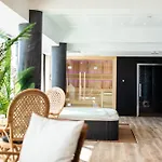 Le Barracuda & Spa, Centre Port, Pieds Dans L\'Eau, Vue Mer