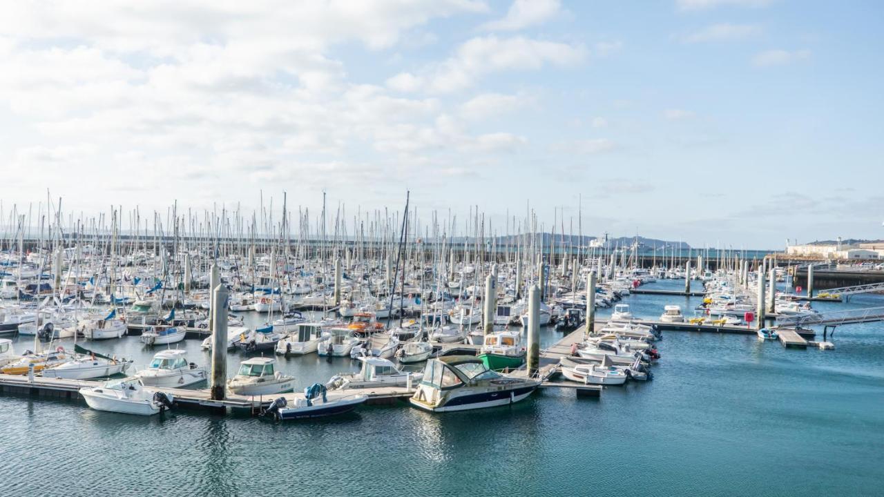 Le Barracuda & Spa, Centre Port, Pieds Dans L'eau, Vue 4*