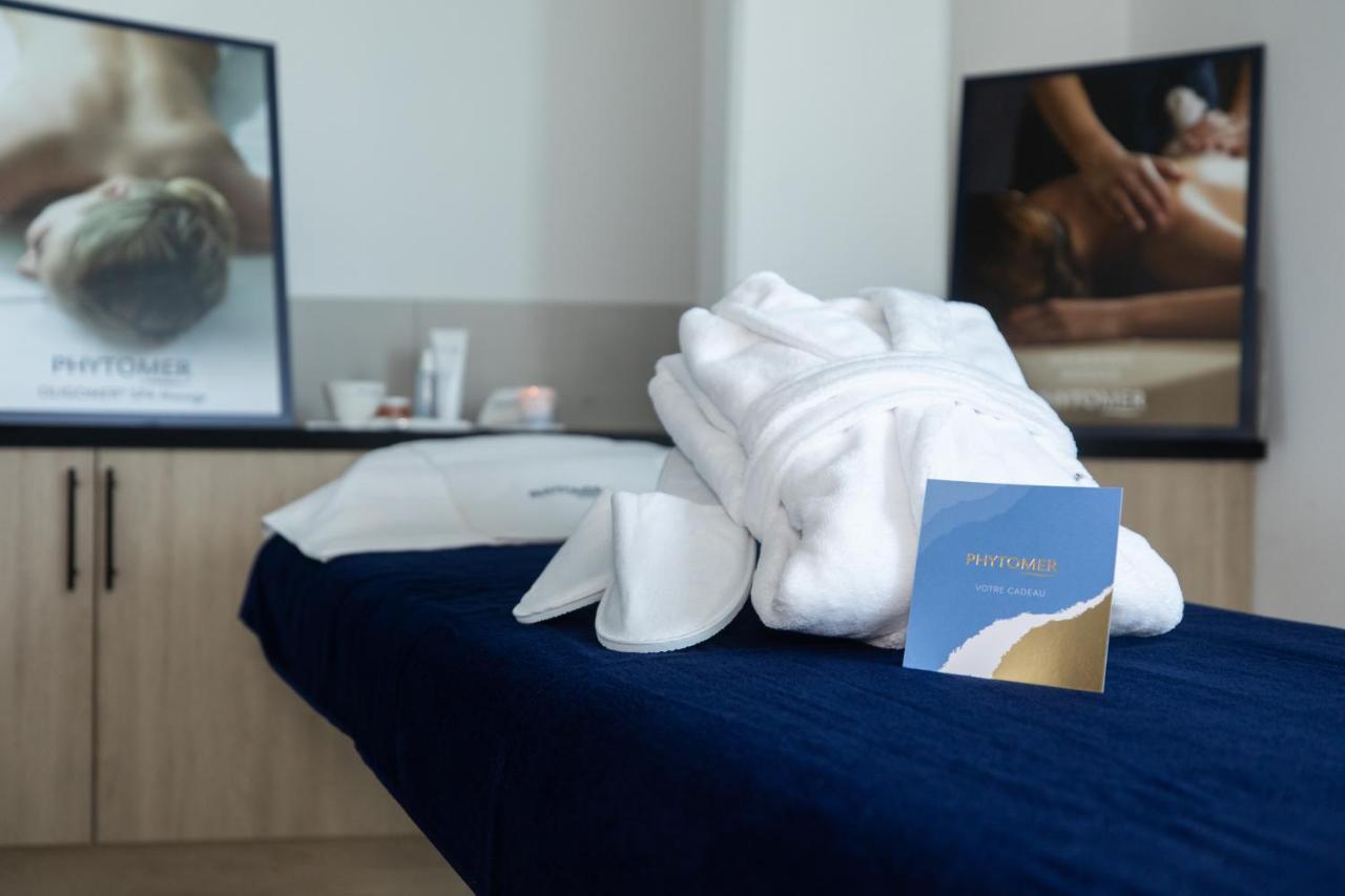 Le Barracuda & Spa, Centre Port, Pieds Dans L'eau, Vue Appart hôtel