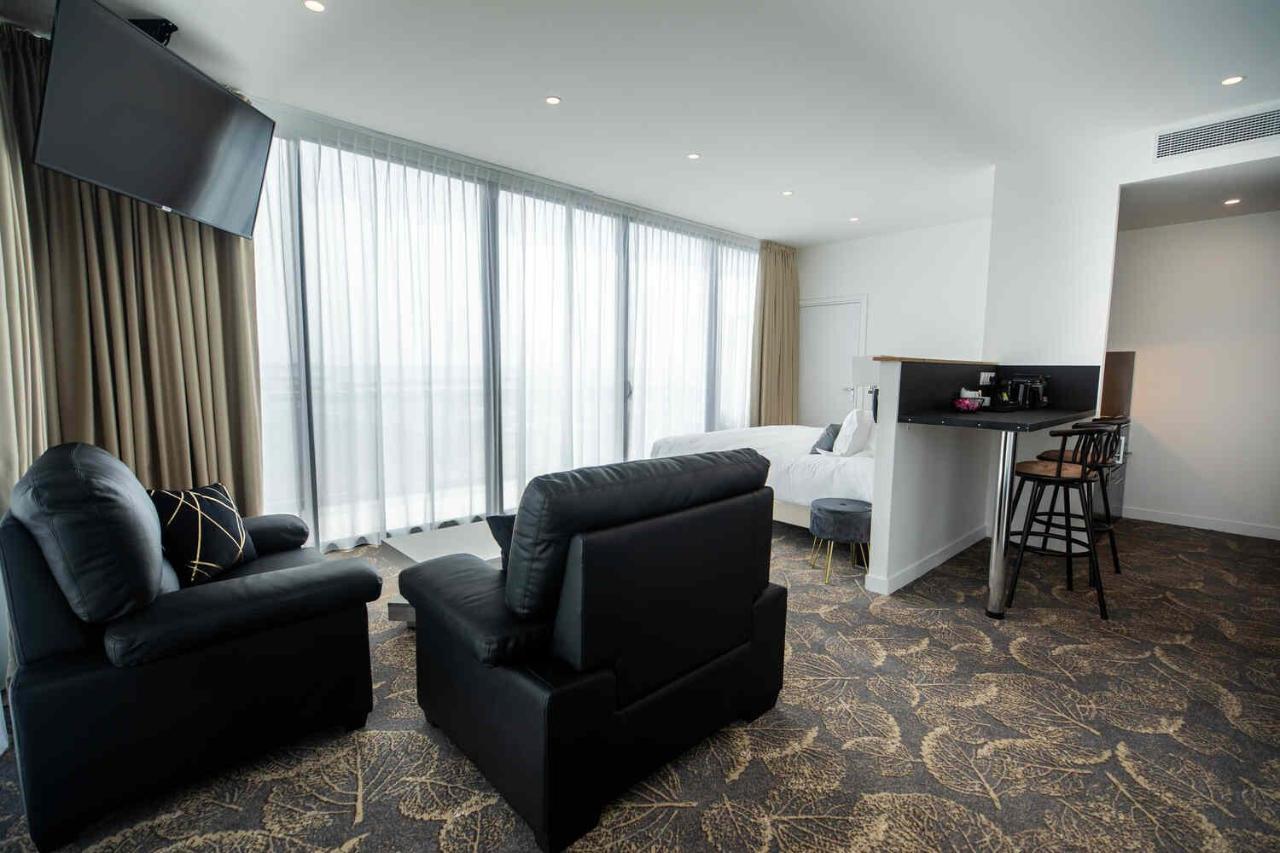 Le Barracuda & Spa, Centre Port, Pieds Dans L'eau, Vue Appart hôtel