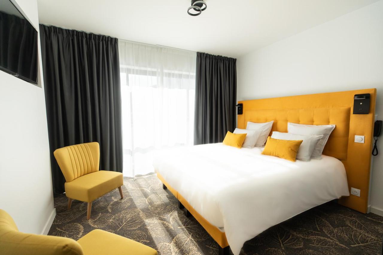 Le Barracuda & Spa, Centre Port, Pieds Dans L'eau, Vue Aparthotel